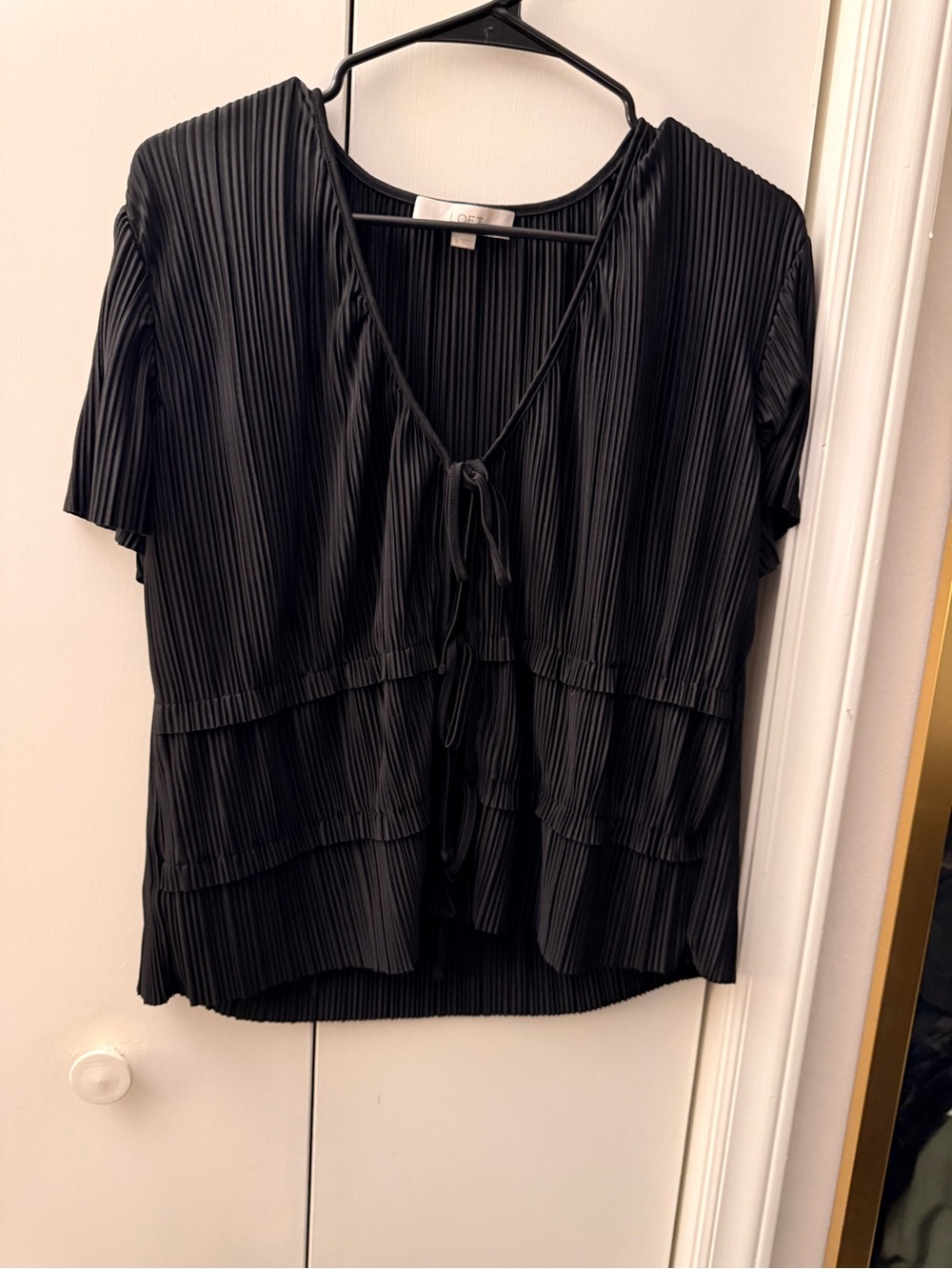 LOFT Black Pleated Tie-Front Short Sleeve Blouse
